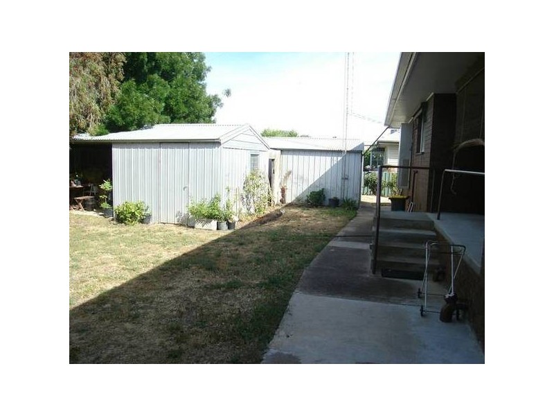 Broadway, Dunolly VIC 3472