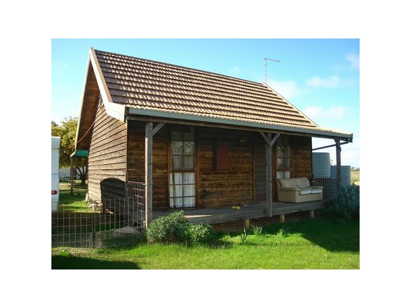 RMB 250A Sunraysia Highway, Moyreisk VIC 3467
