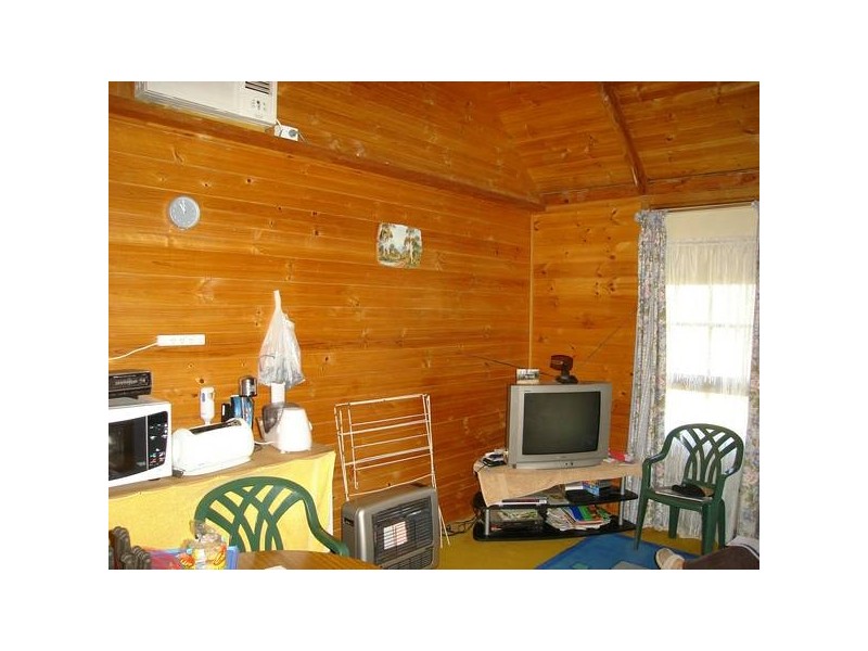 RMB 250A Sunraysia Highway, Moyreisk VIC 3467