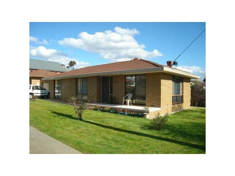 Burke Street, Maryborough VIC 3465
