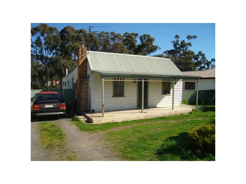 46 Derby Road, Maryborough VIC 3465