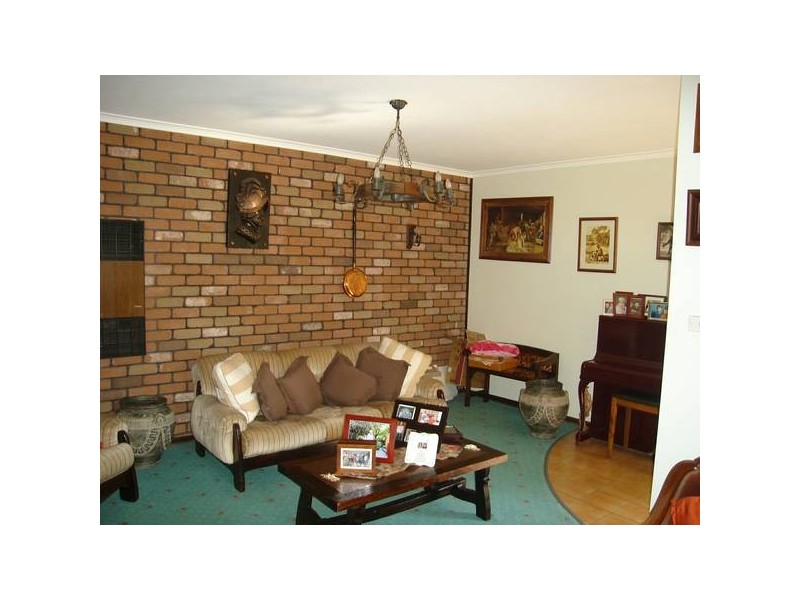 122 Majorca Road, Maryborough VIC 3465