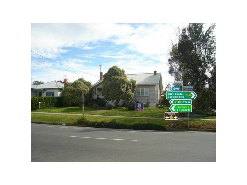 4 Elgin Road, Maryborough VIC 3465