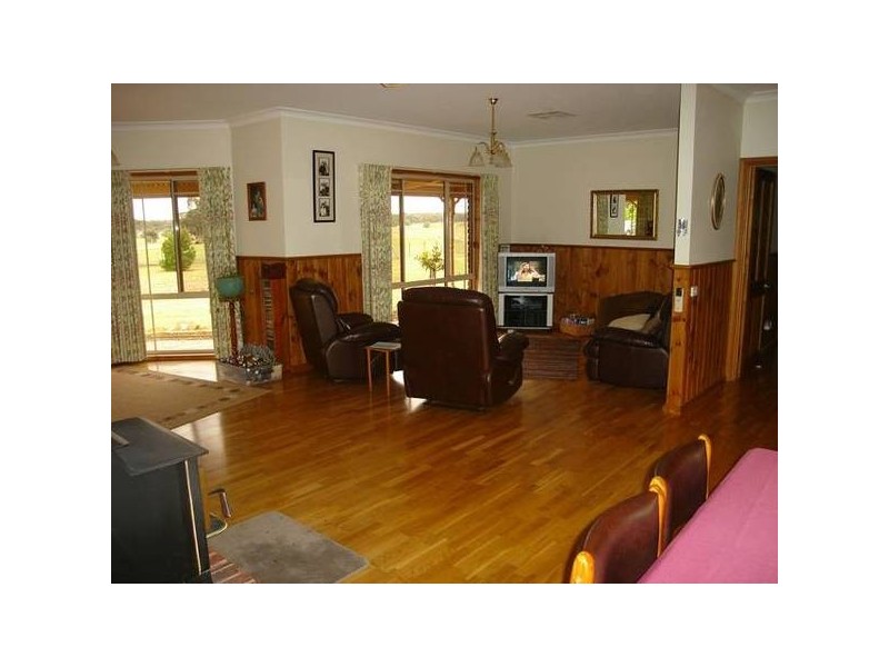 448 Alma Bowenvale Road, Timor VIC 3465