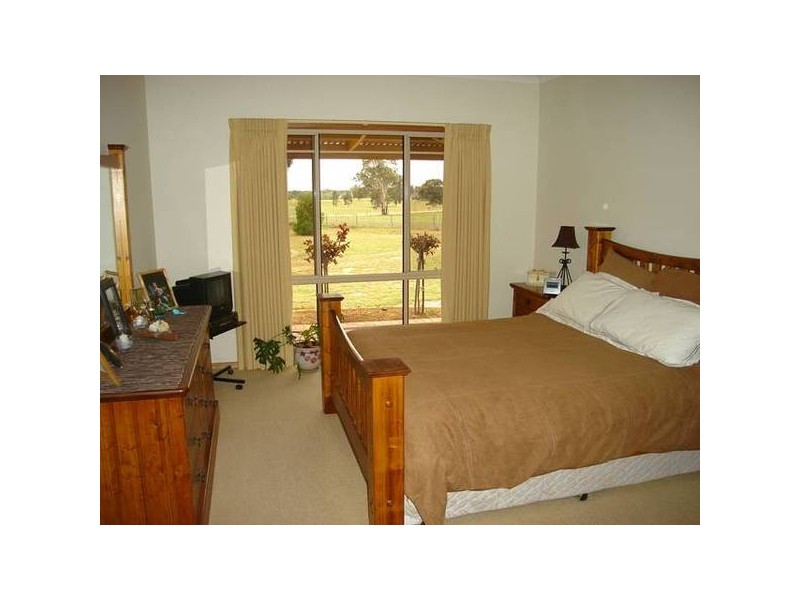 448 Alma Bowenvale Road, Timor VIC 3465