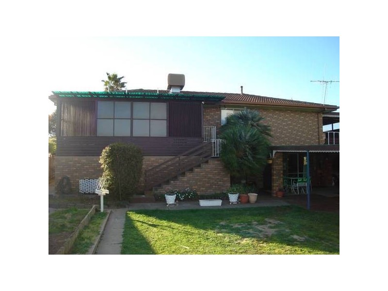 1 Ghost Gums Blvd, Maryborough VIC 3465