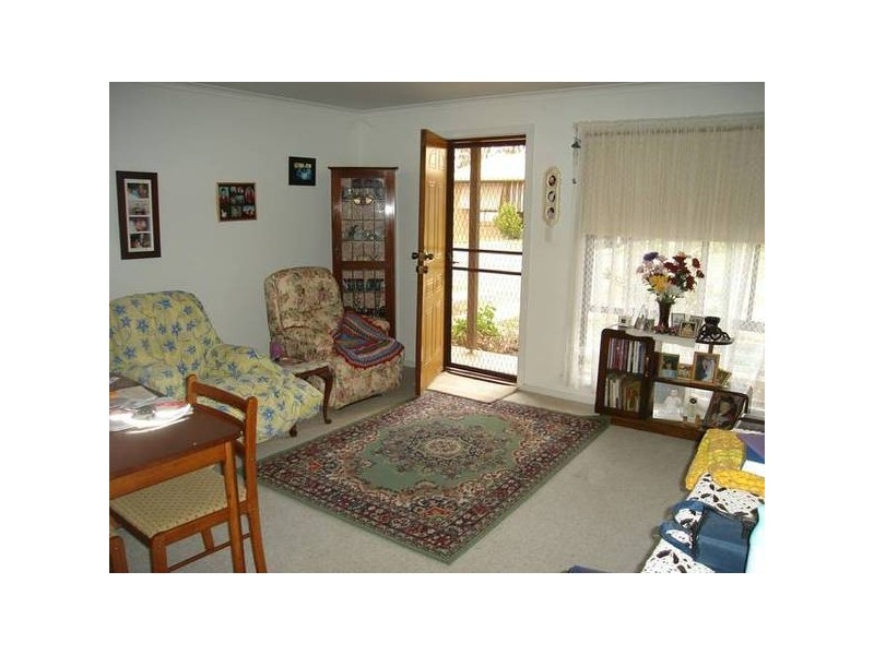 2/6 Harkness Street, Maryborough VIC 3465