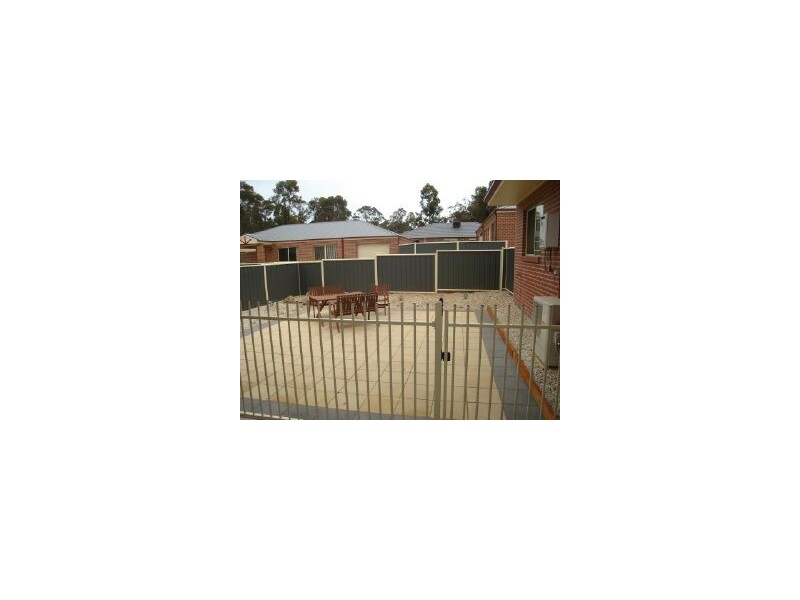 1/188-190 Gladstone Street, Maryborough VIC 3465