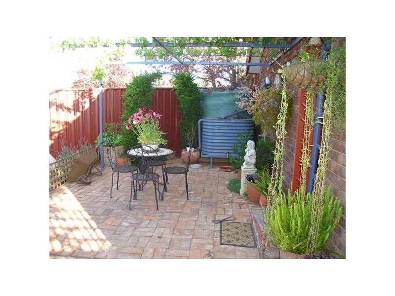 2/75 Gillies Street, Maryborough VIC 3465