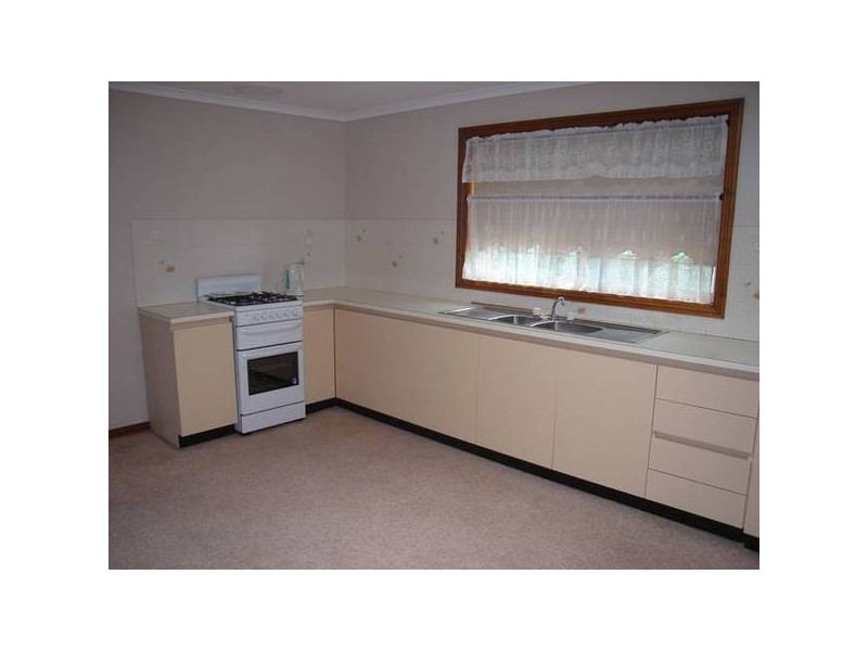 3/20 Dundas Road, Maryborough VIC 3465