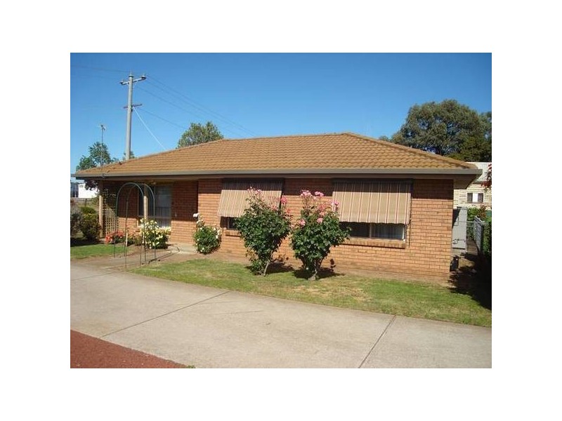 3/10 Christian Street, Maryborough VIC 3465