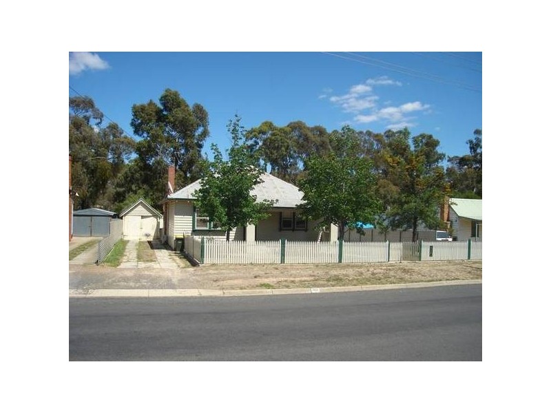 48 Derby Road, Maryborough VIC 3465