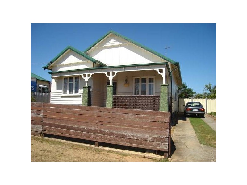 4 Outtrim Street, Maryborough VIC 3465