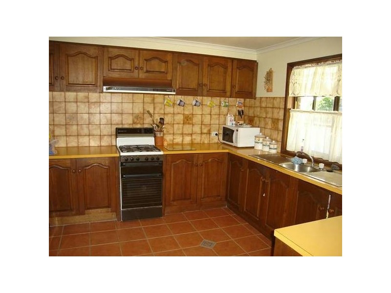 14 McLachlan Street, Carisbrook VIC 3464