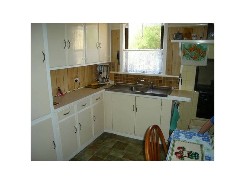 18 Bucknall Street, Carisbrook VIC 3464