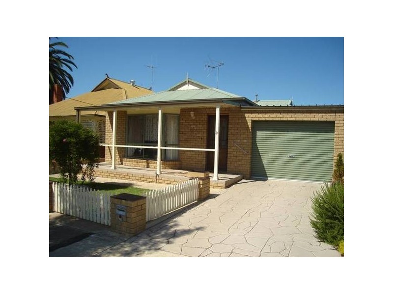 9 Havelock Street, Maryborough VIC 3465