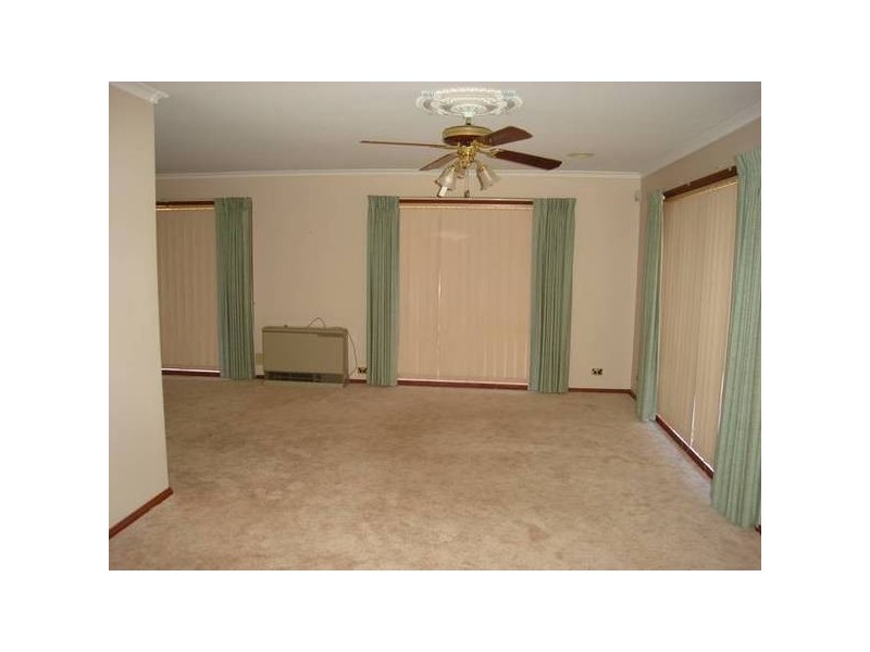 37 Grice Street, Carisbrook VIC 3464