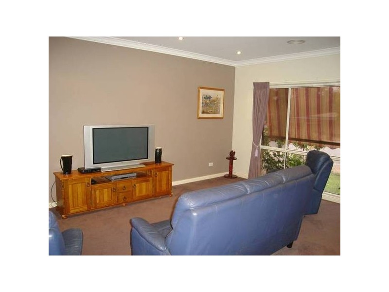 4 Brown Street, Maryborough VIC 3465