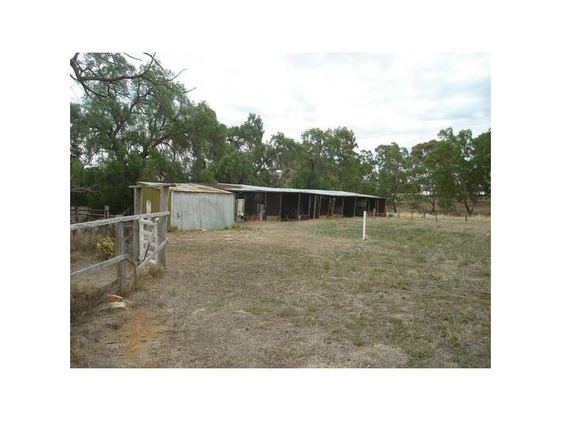 15 Orme Street, Bealiba VIC 3475