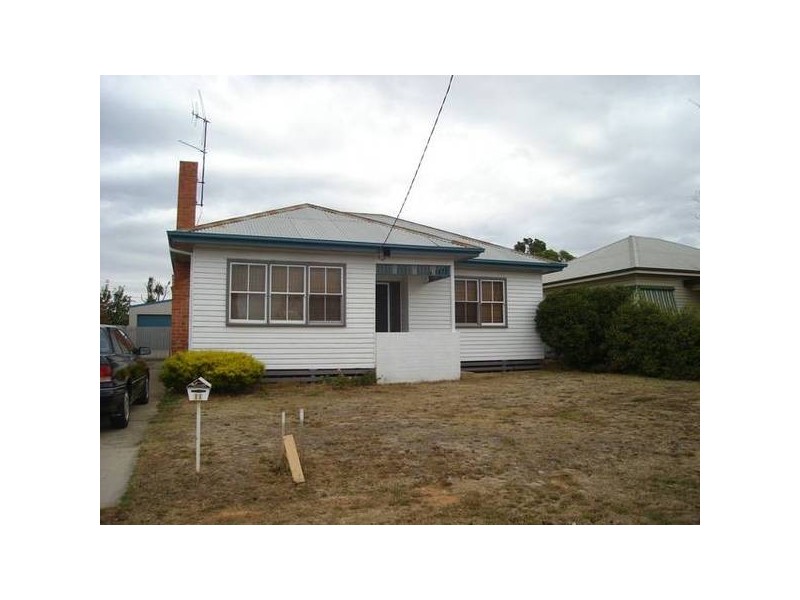 11 Laidman Street, Maryborough VIC 3465