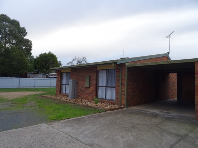 2/87 Inkerman Street, Maryborough VIC 3465