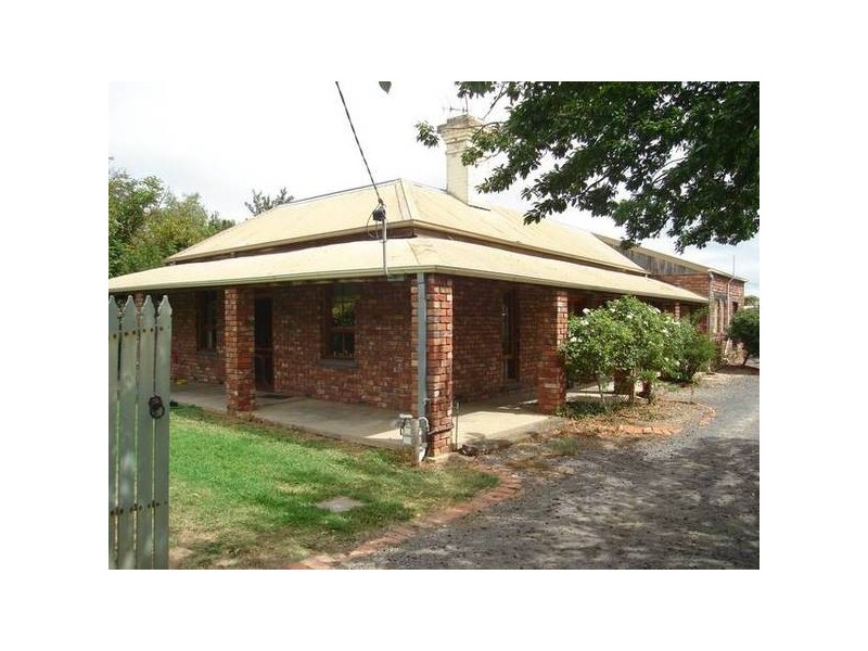 15 Birch Street, Maryborough VIC 3465