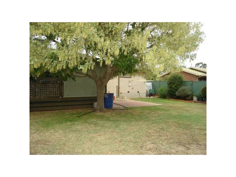 15 Bryant Street, Maryborough VIC 3465