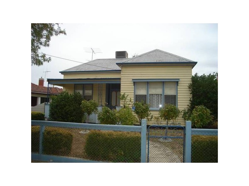 7 Campbell Street, Maryborough VIC 3465