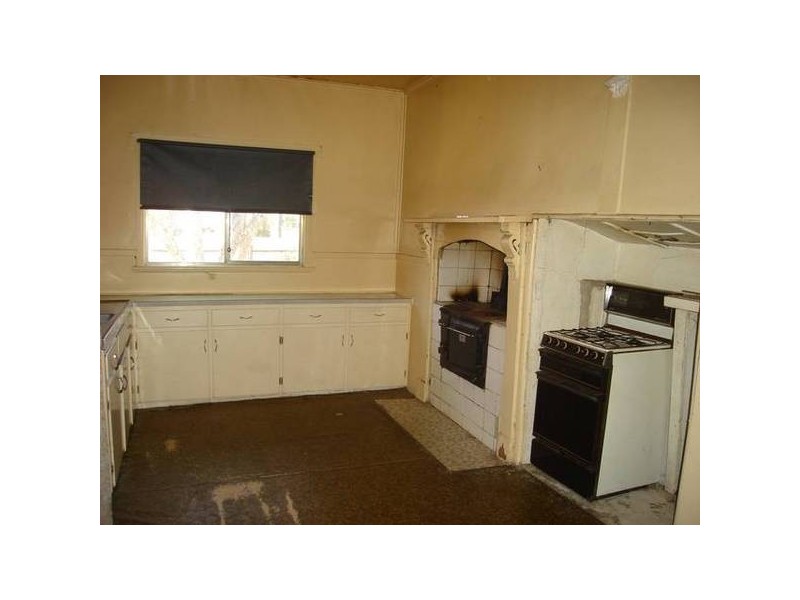 74 Barkly Street, Maryborough VIC 3465