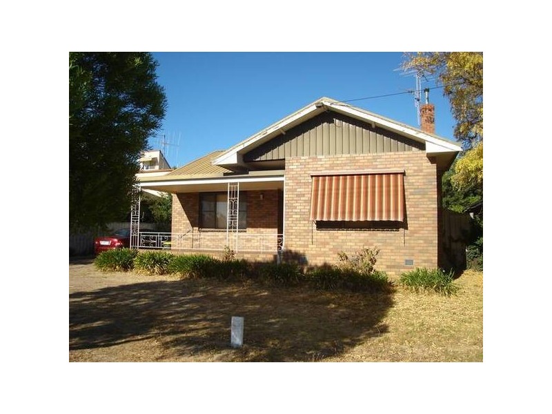 23 Laidman Street, Maryborough VIC 3465