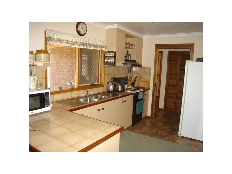 17 Albert Street, Carisbrook VIC 3464