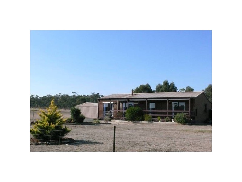 25 George Cook Drive, Daisy Hill VIC 3465