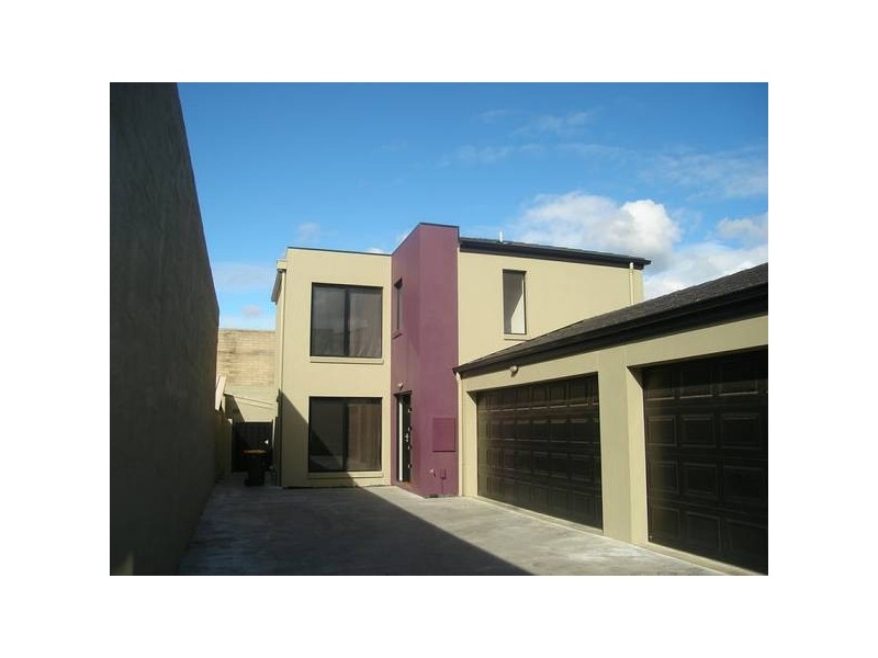 2/70 Alma Sreet, Maryborough VIC 3465