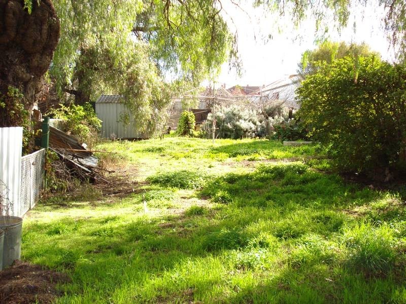 43 Clarendon Street, Maryborough VIC 3465