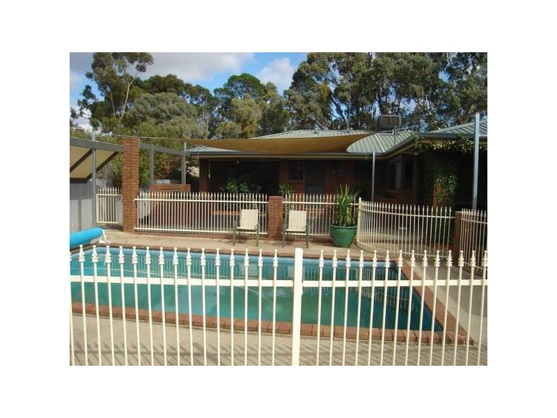 152 Park Road, Maryborough VIC 3465