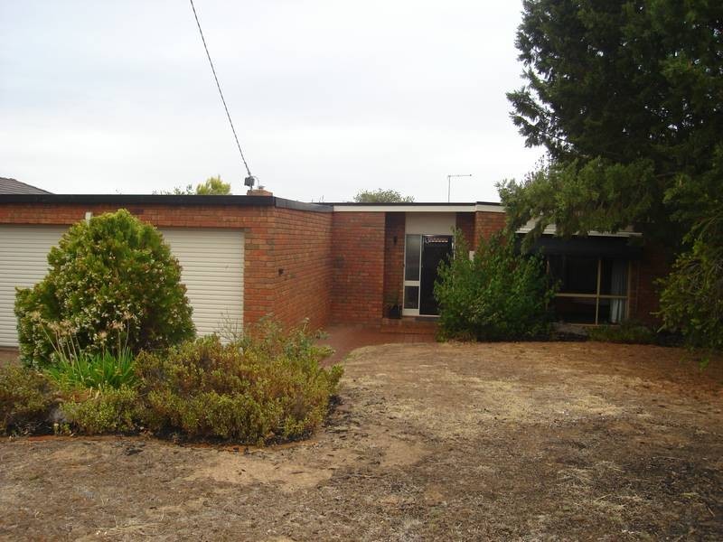 15 Ironbark Drive, Maryborough VIC 3465