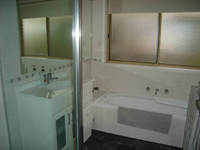 15 Ironbark Drive, Maryborough VIC 3465