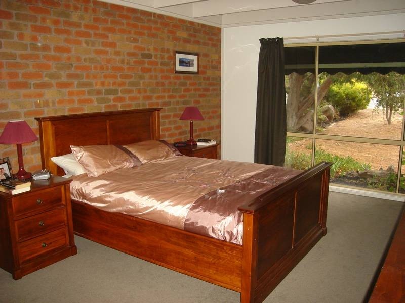 15 Ironbark Drive, Maryborough VIC 3465