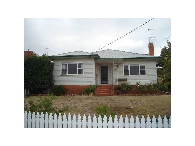 6 Elgin Road, Maryborough VIC 3465