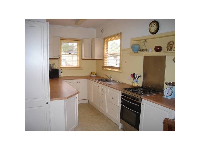 6 Elgin Road, Maryborough VIC 3465