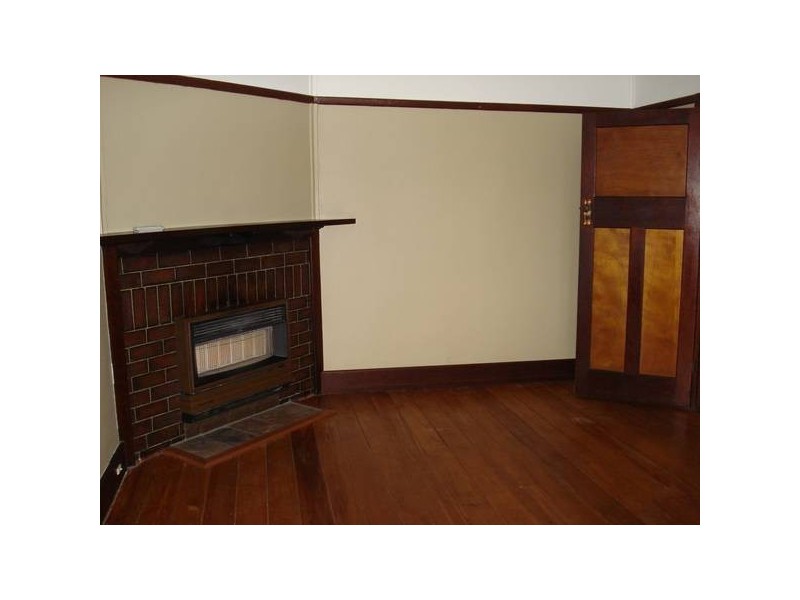 21 Inkerman Street, Maryborough VIC 3465