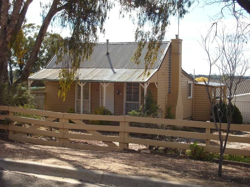 96 Kars Street, Maryborough VIC 3465