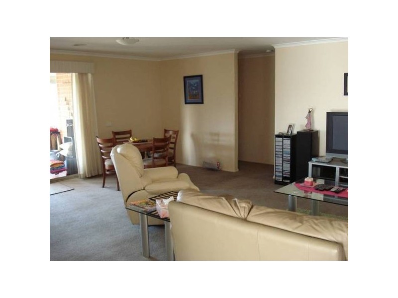 6 Bristol Court, Maryborough VIC 3465