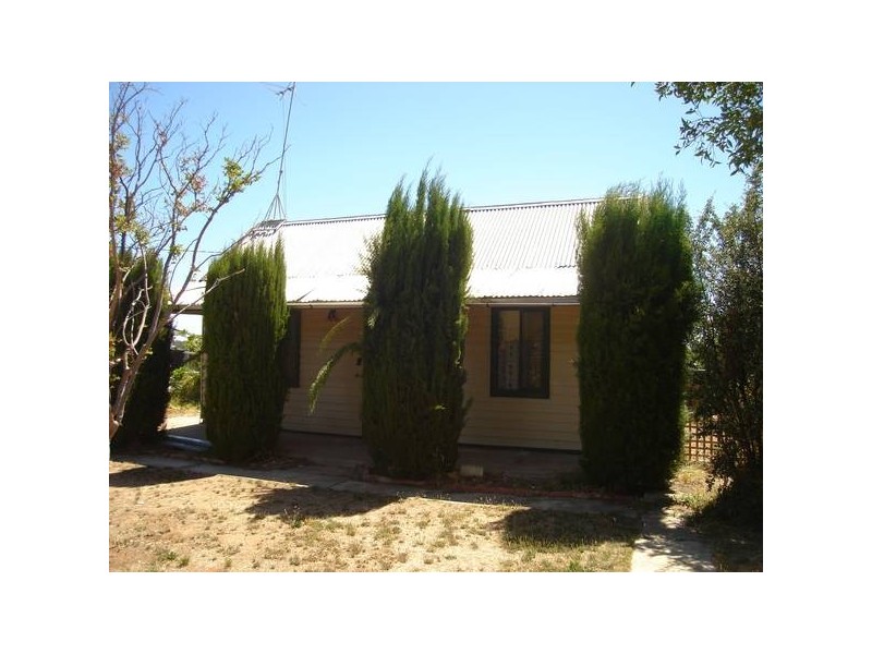 11 Primrose Street, Maryborough VIC 3465