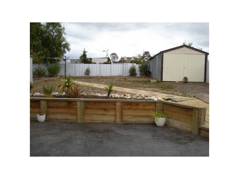 21 Inkerman Street, Maryborough VIC 3465