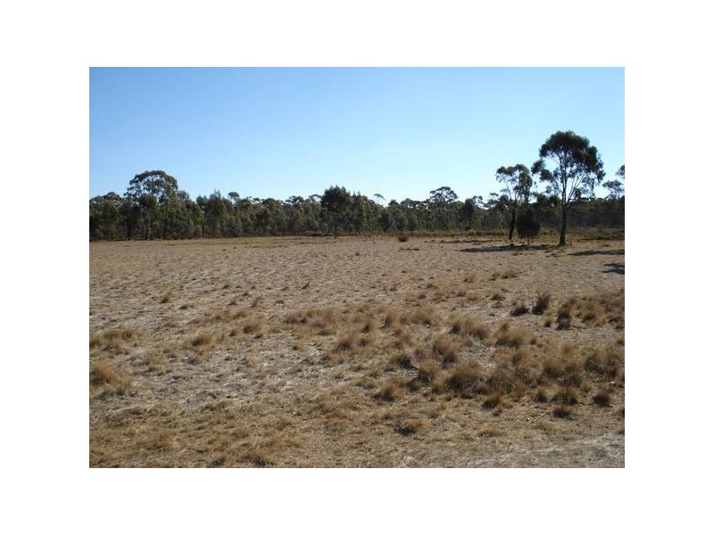 Cnr Moonlight Road & Possum Gully Road, Maryborough VIC 3465