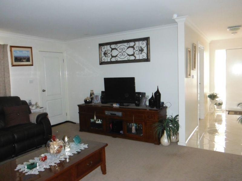 14 Albert Street, Carisbrook VIC 3464