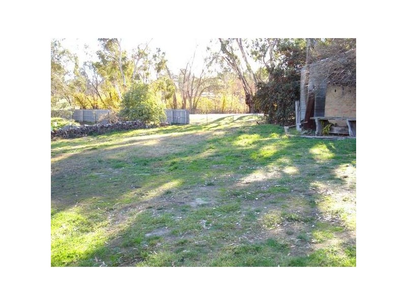 115 High Street, Avoca VIC 3467