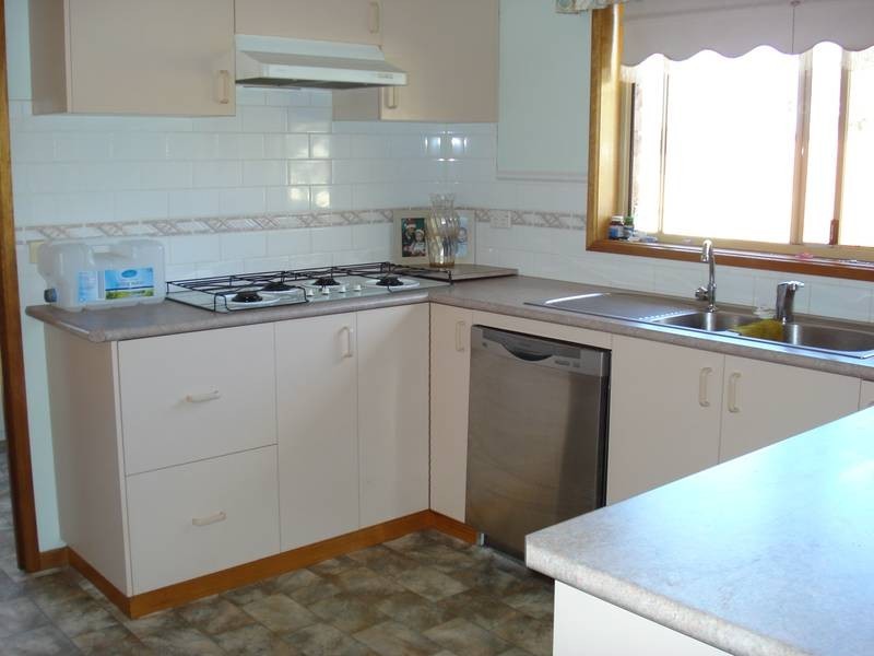 36 Laidman Street, Maryborough VIC 3465