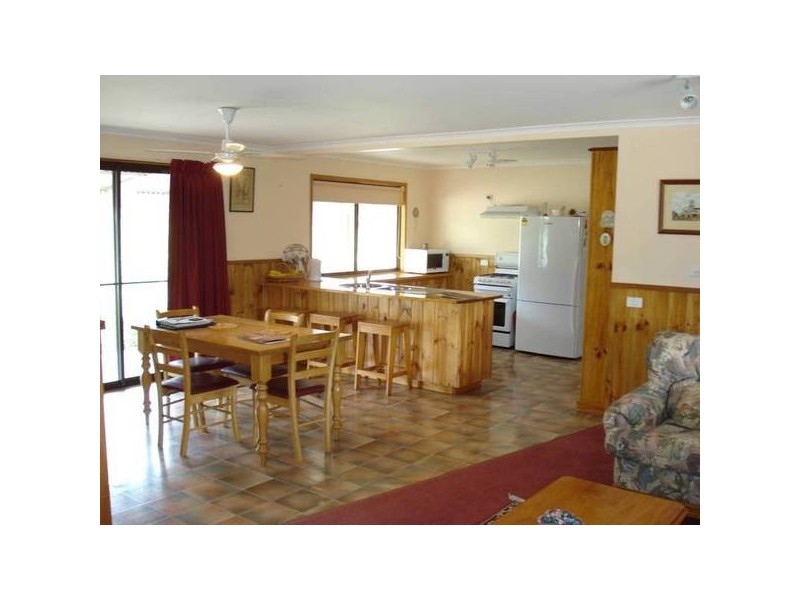 42 Daisy Hill Court, Daisy Hill VIC 3465